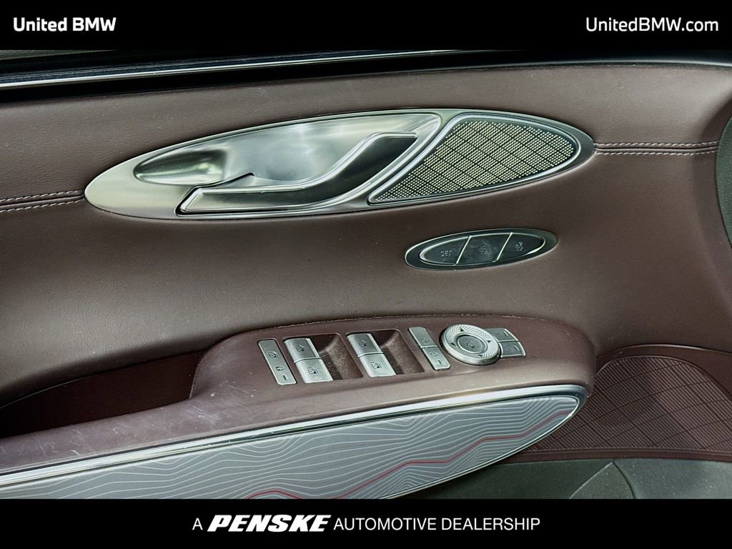 Used 2023 Genesis GV70 2.5T w/ Advanced Package AWD/4WD image 3