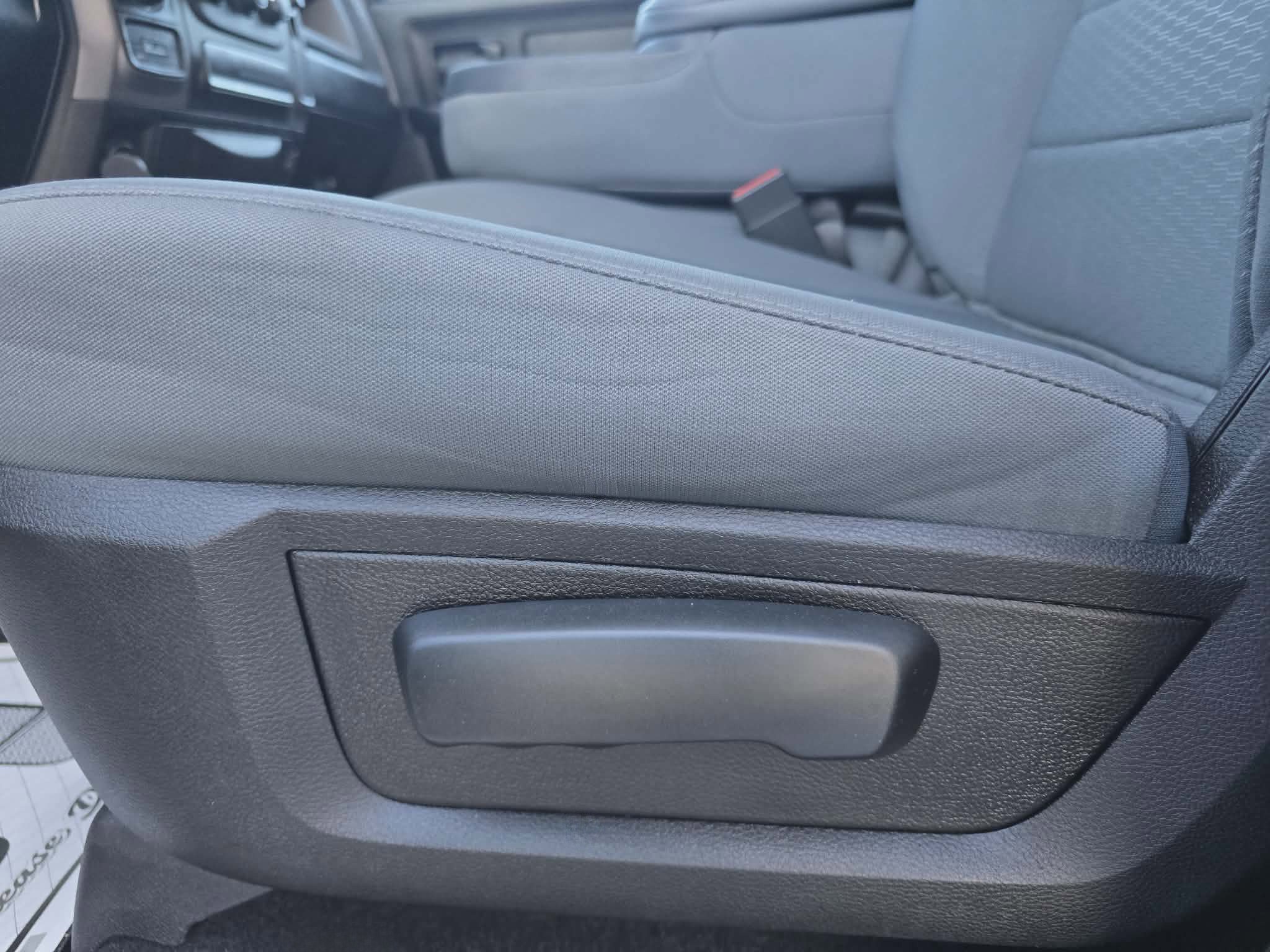 Used 2019 RAM 1500 Express w/ Express Value Package image 13