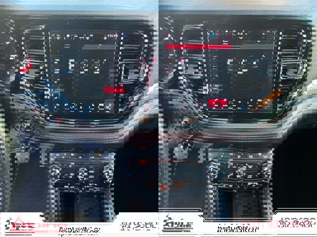 Used 2024 Dodge Durango R/T image 11