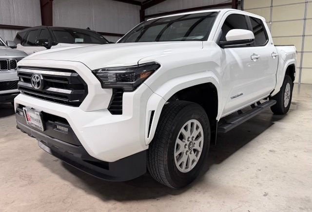 Used 2024 Toyota Tacoma SR5 RWD image 6