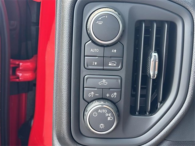 New 2025 Chevrolet Silverado 1500 Custom image 14