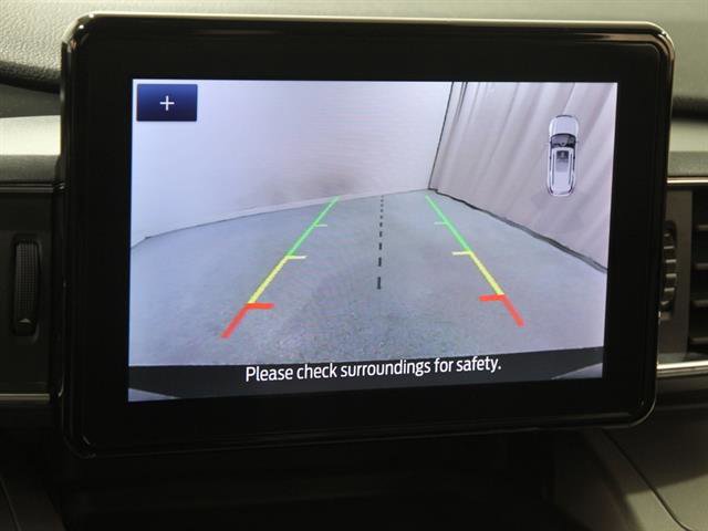 Used 2022 Ford Explorer XLT w/ Equipment Group 202A image 14