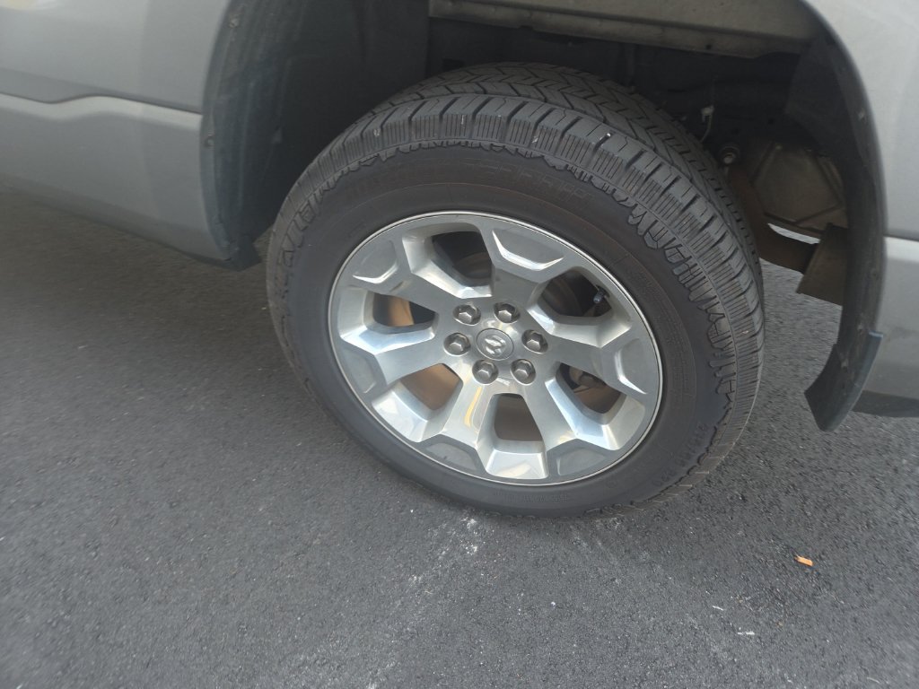 Used 2019 RAM 1500 Big Horn RWD image 25