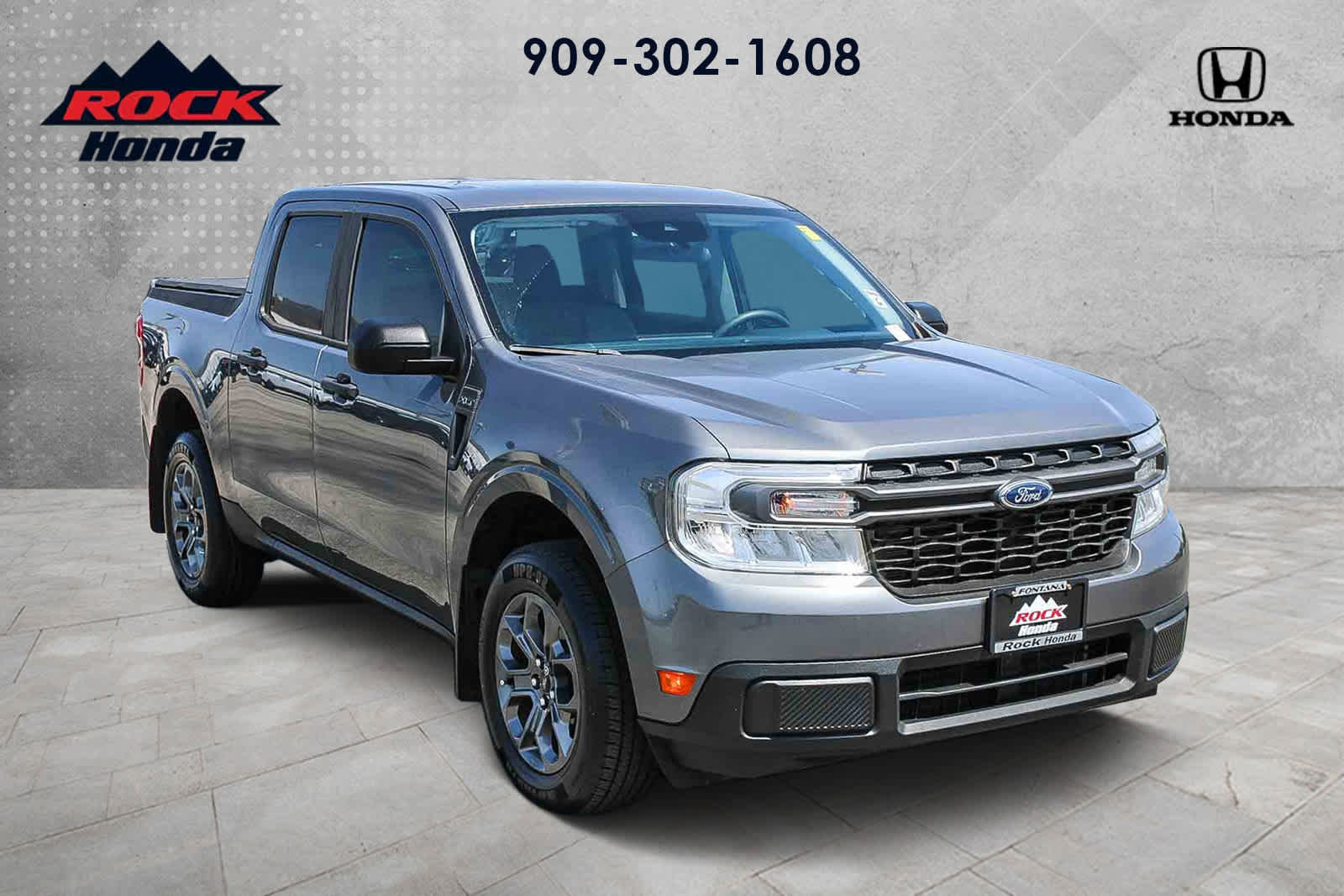 Used 2022 Ford Maverick XLT FWD image 3