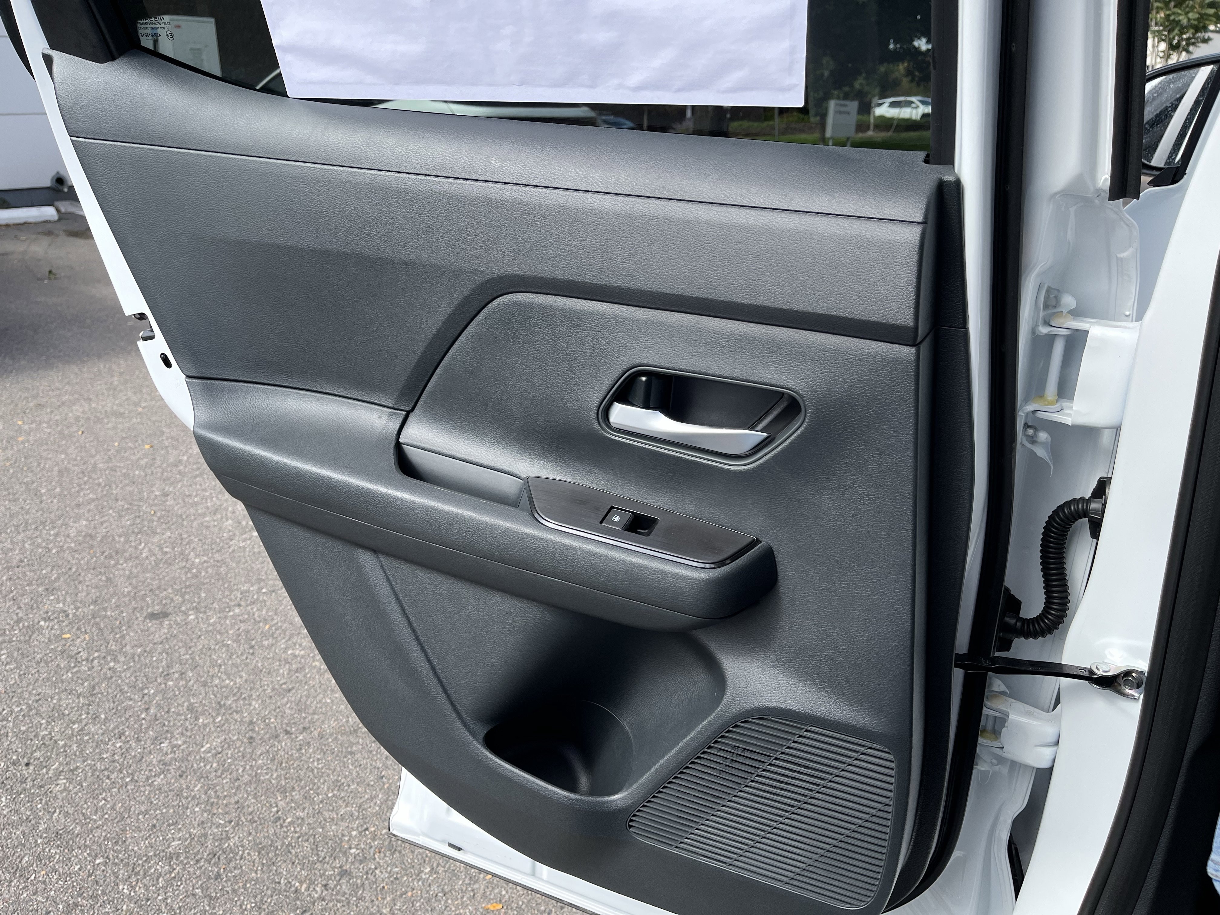 New 2026 Nissan Kicks SV w/ Cold Weather Package image 25