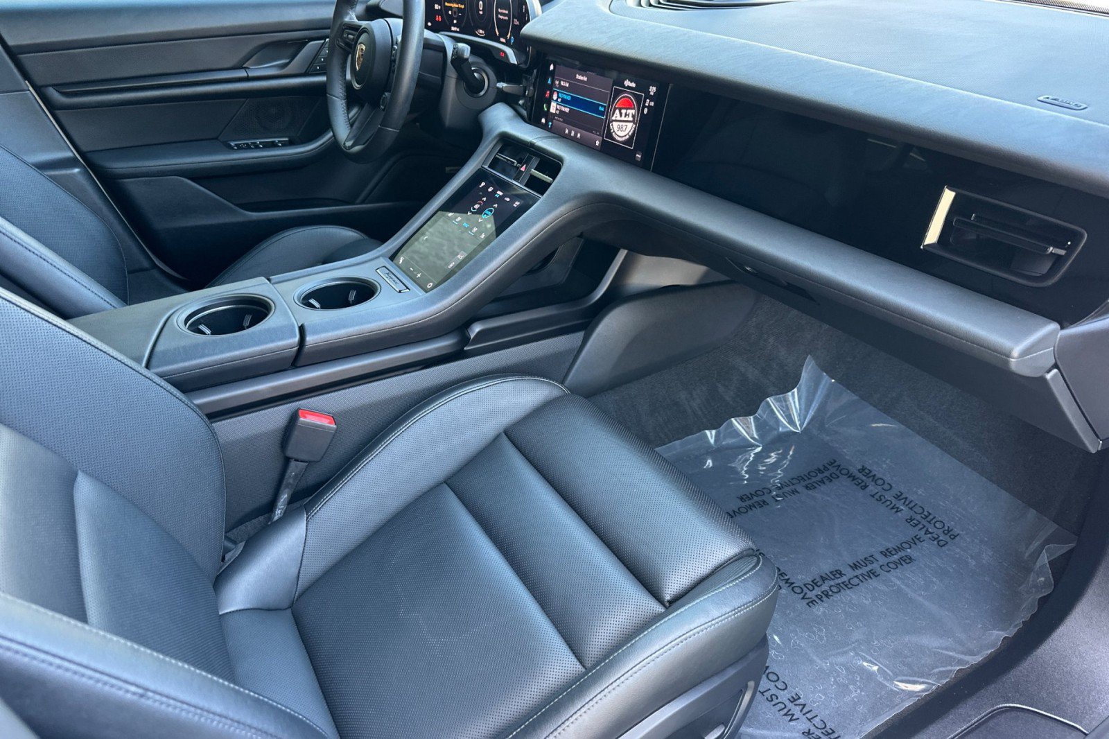 Certified 2023 Porsche Taycan RWD image 15