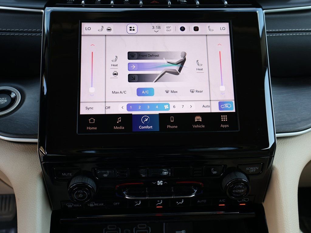 Used 2022 Jeep Grand Cherokee Limited w/ Trailer Tow Prep Group (B) image 55