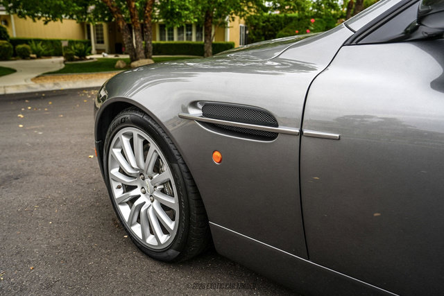 Used 2002 Aston Martin Vanquish RWD image 52