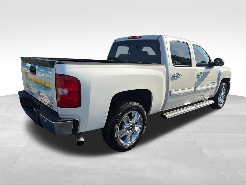 Used 2013 Chevrolet Silverado 1500 LTZ w/ LTZ White Diamond Edition AWD/4WD image 5