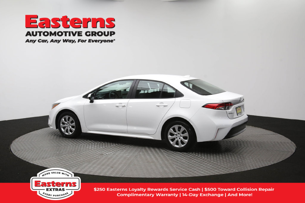 Used 2026 Toyota Corolla LE FWD image 62