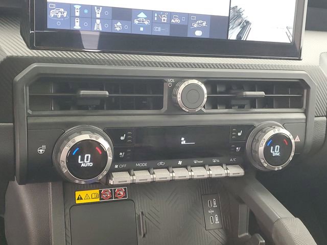 Used 2024 Toyota Tacoma TRD Pro AWD/4WD image 28