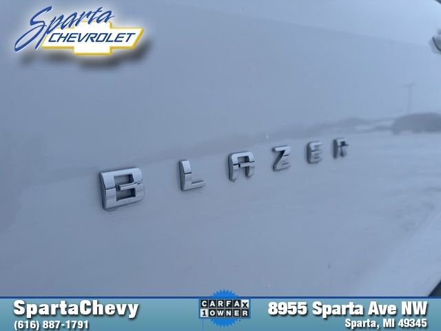 Used 2024 Chevrolet Blazer LT w/ Convenience Package image 9