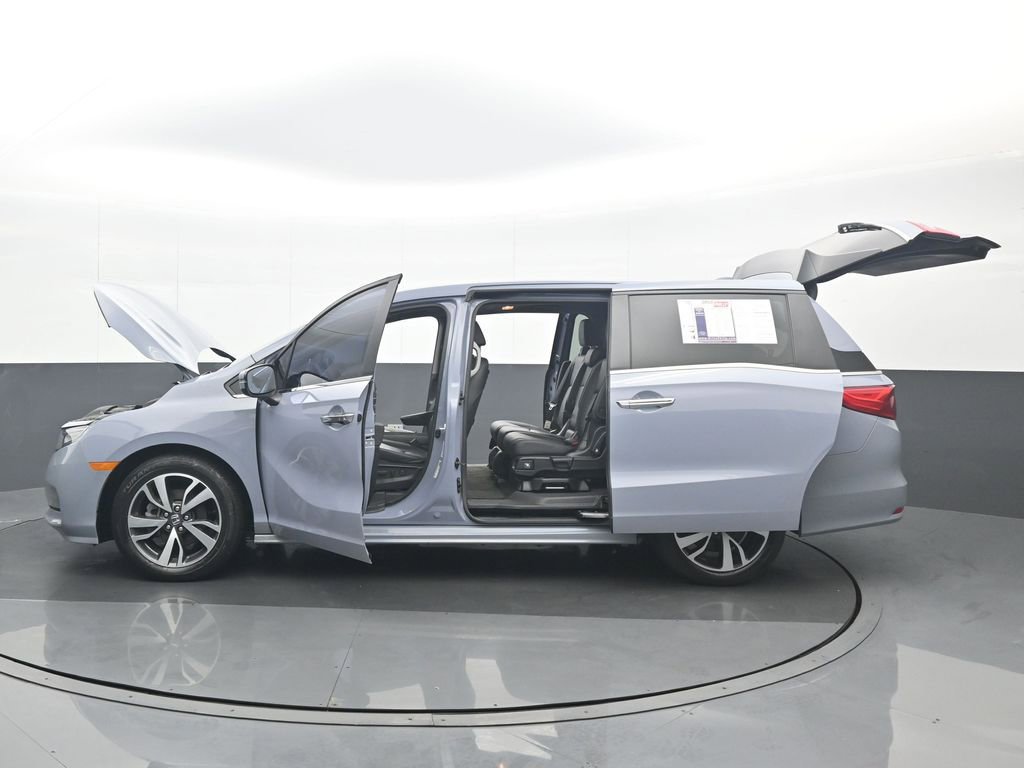 Used 2023 Honda Odyssey Touring image 37