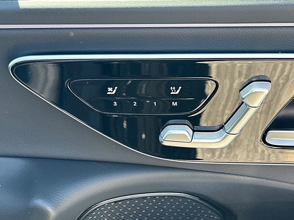 New 2026 Mercedes-Benz E 450 4MATIC Sedan image 16