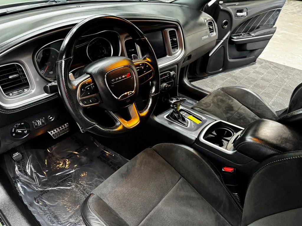 Used 2020 Dodge Charger R/T w/ Plus Group RWD image 32