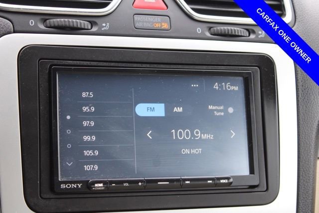 Used 2015 Volkswagen Eos Executive image 34