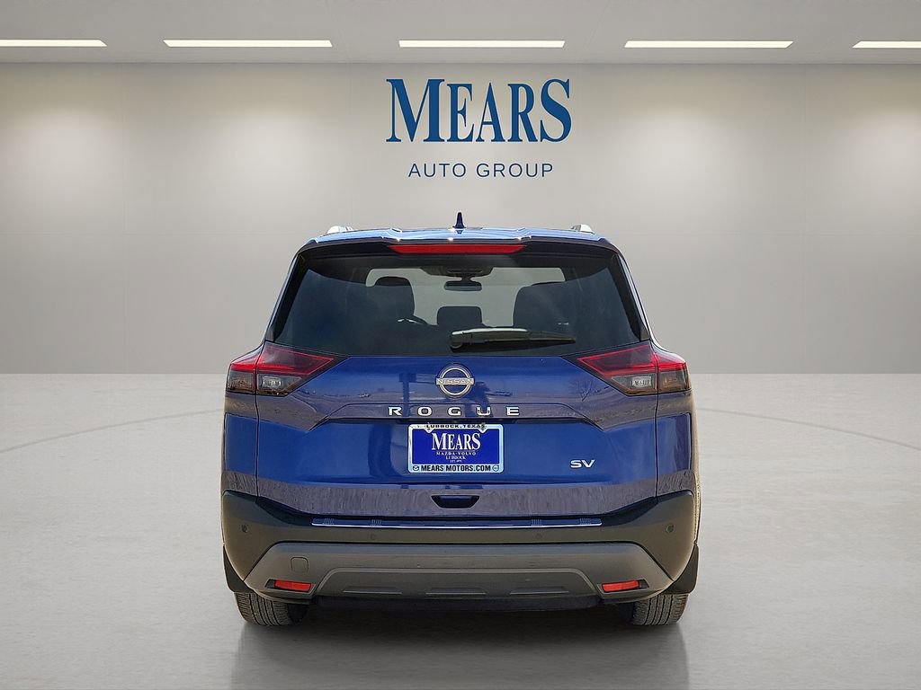 Used 2022 Nissan Rogue SV w/ SV Premium Package image 4