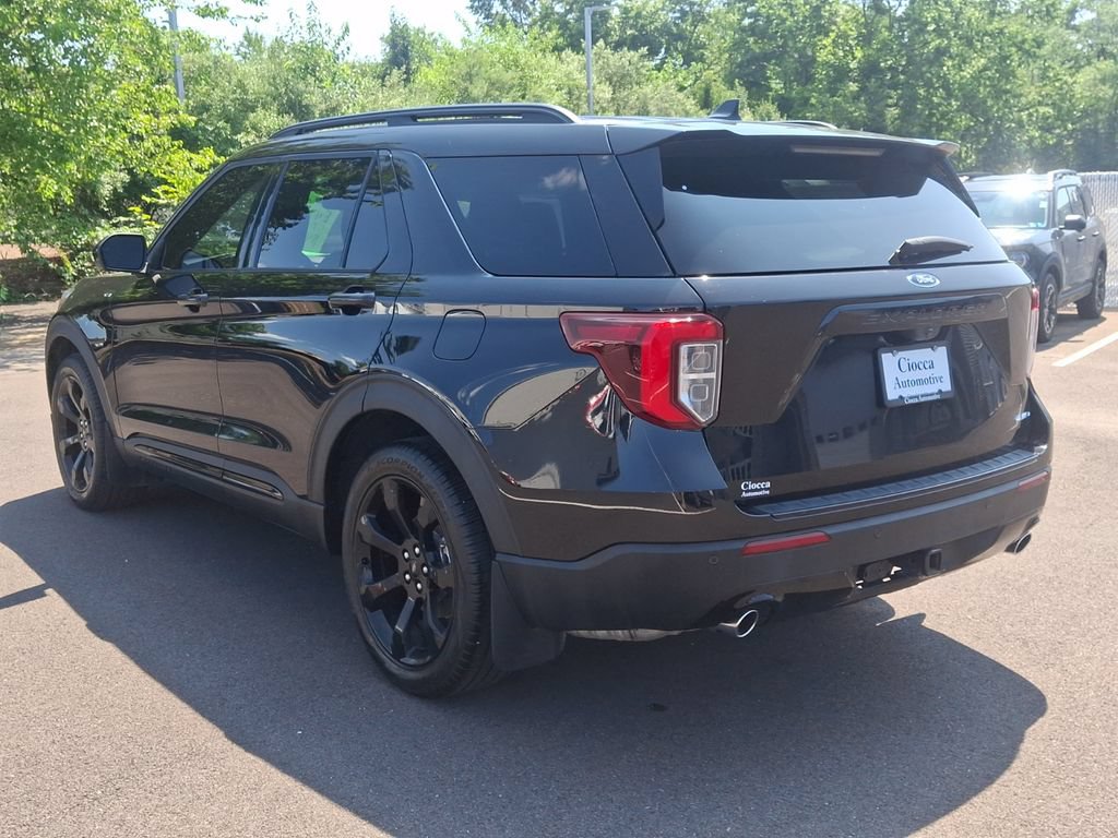 Used 2024 Ford Explorer ST-Line w/ Class IV Trailer Tow Package AWD/4WD image 7