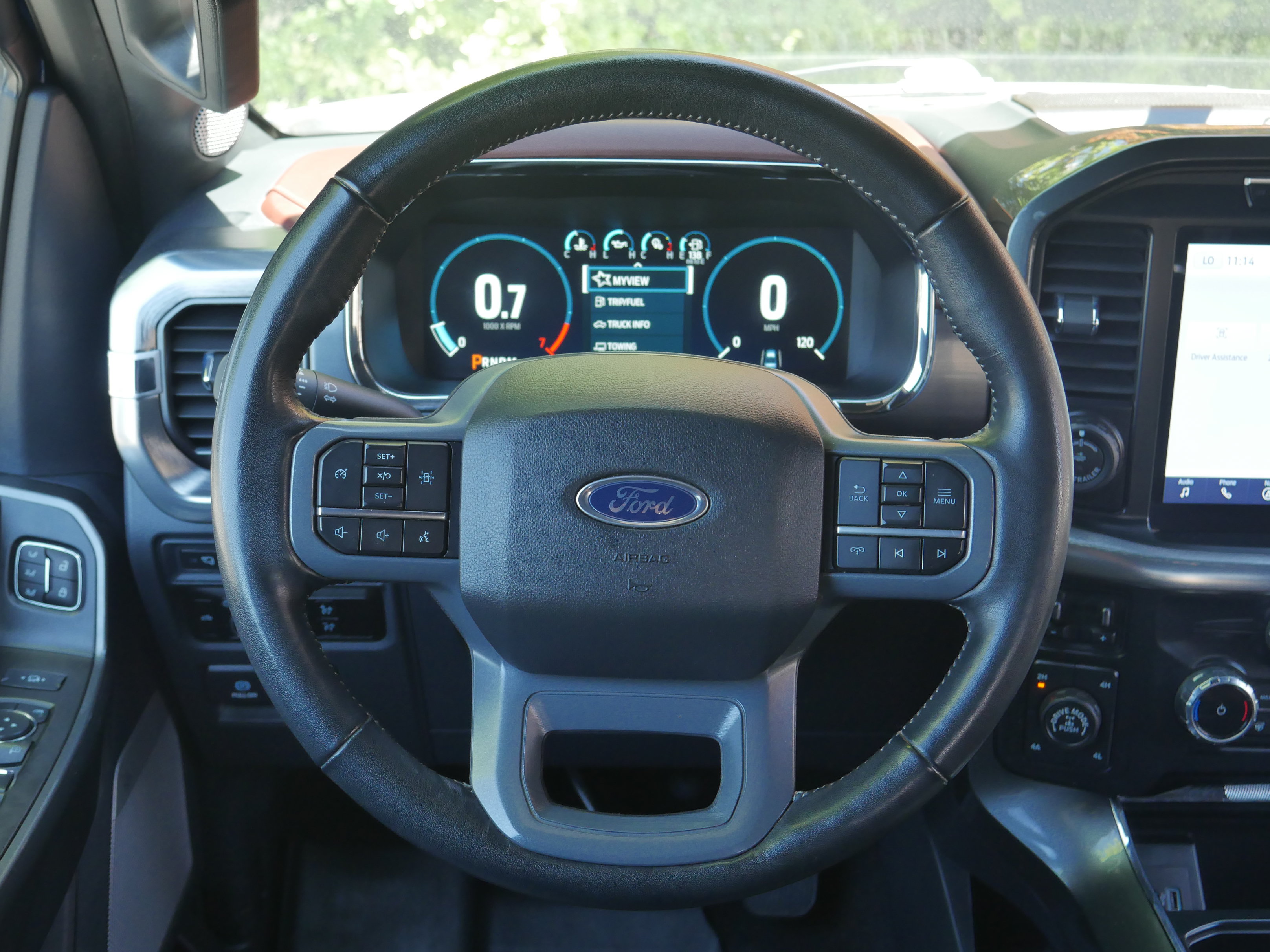 Used 2023 Ford F150 Lariat w/ FX4 Off-Road Package AWD/4WD image 6