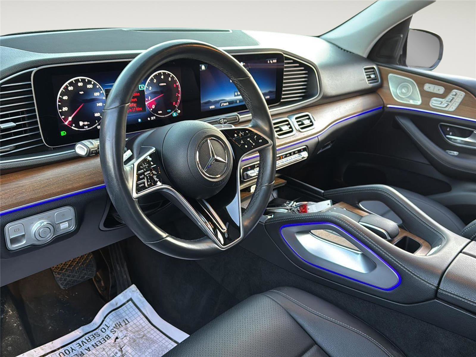 Used 2024 Mercedes-Benz GLE 450 4MATIC w/ Winter Package image 14