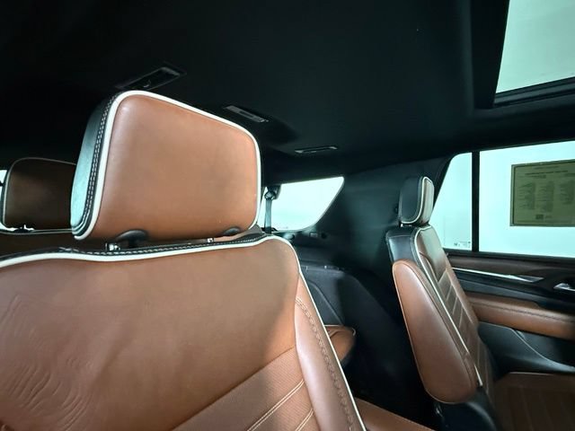 Used 2023 GMC Yukon Denali Ultimate AWD/4WD image 29