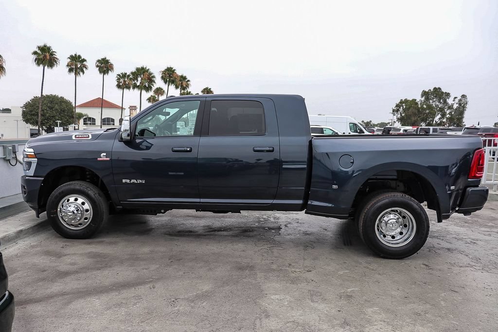 New 2026 RAM 3500 Laramie AWD/4WD image 14