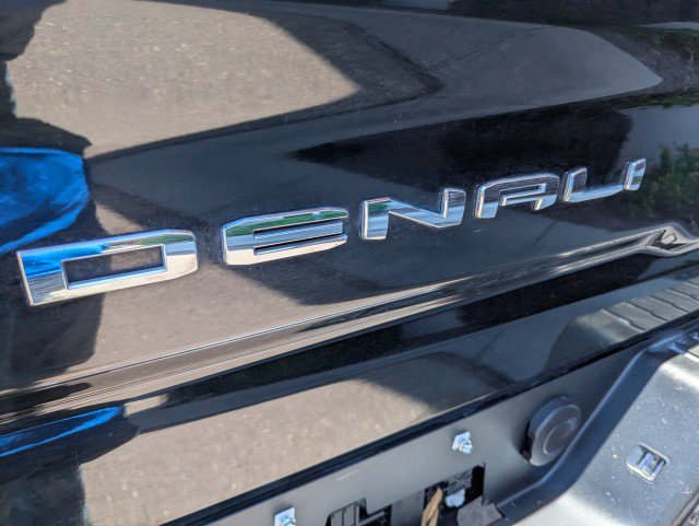 Used 2020 GMC Sierra 2500 Denali w/ Denali Ultimate Package AWD/4WD image 30