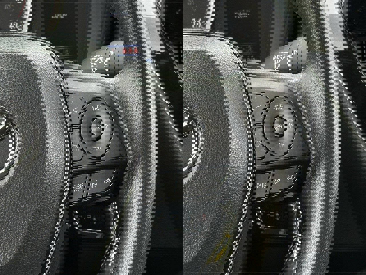 Used 2022 Toyota Corolla SE image 16