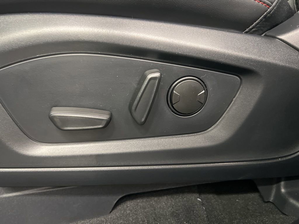 New 2026 Ford Explorer ST-Line w/ ST-Line Street Pack image 29