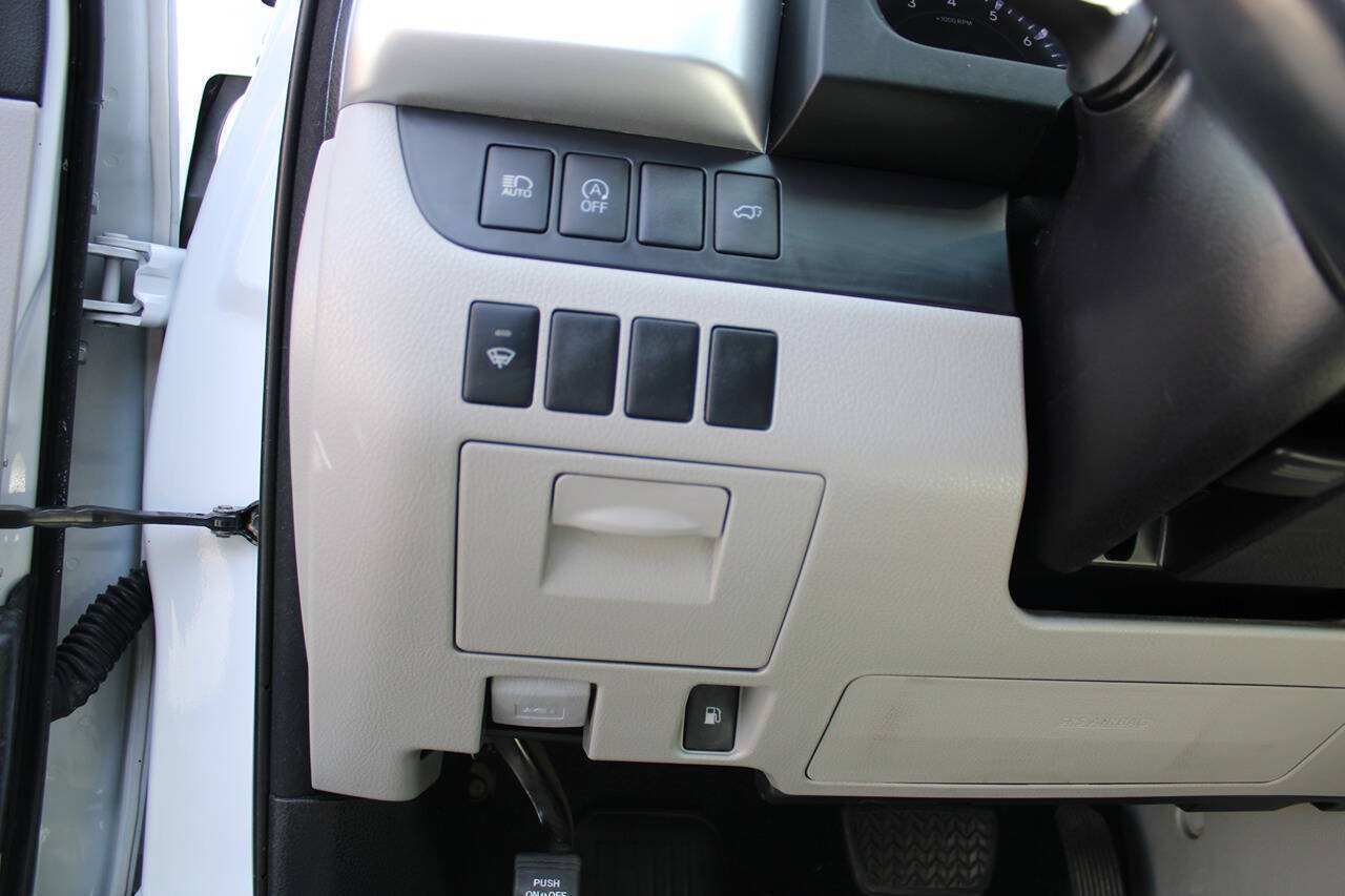 Used 2018 Toyota Highlander XLE AWD/4WD image 20