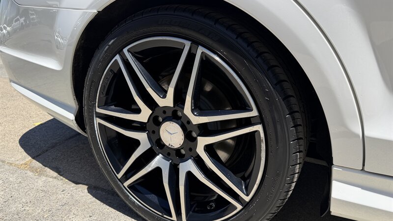 Used 2013 Mercedes-Benz C 350 Sport image 14