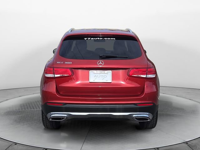 Used 2018 Mercedes-Benz GLC 300 image 4