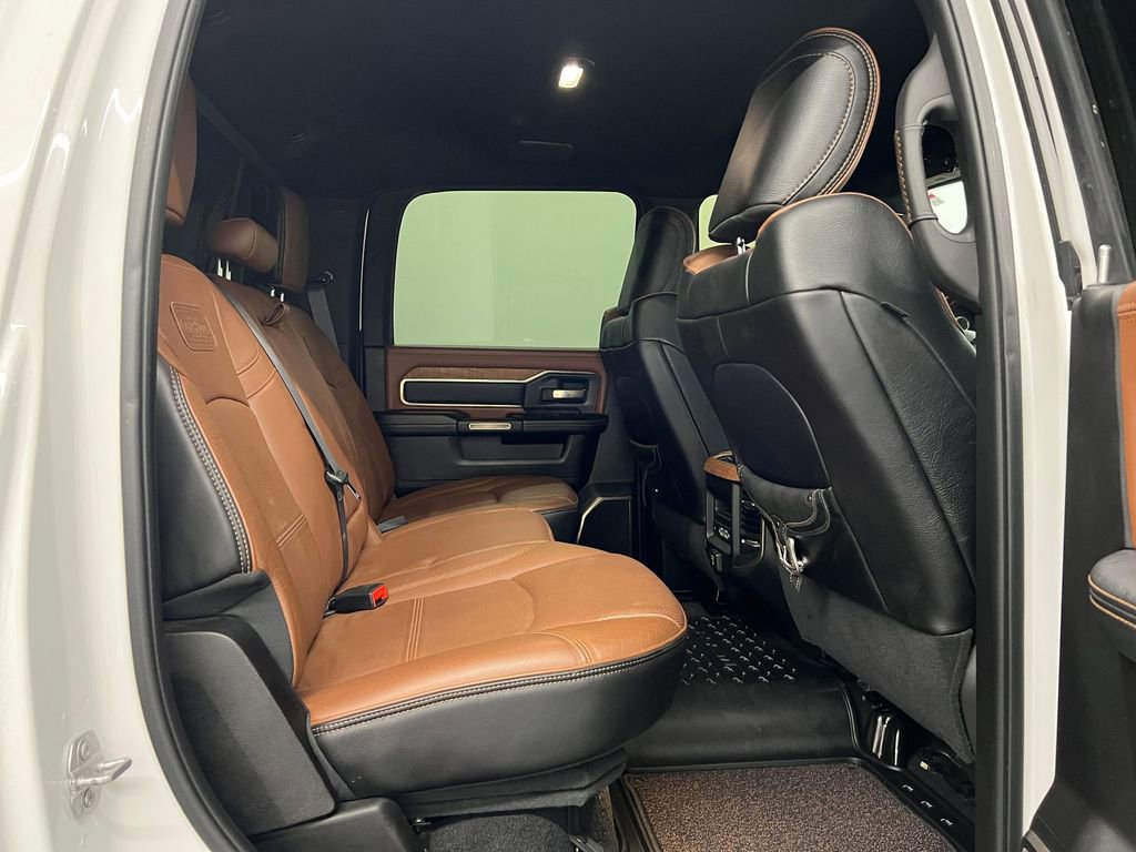 Used 2019 RAM 3500 Limited image 24