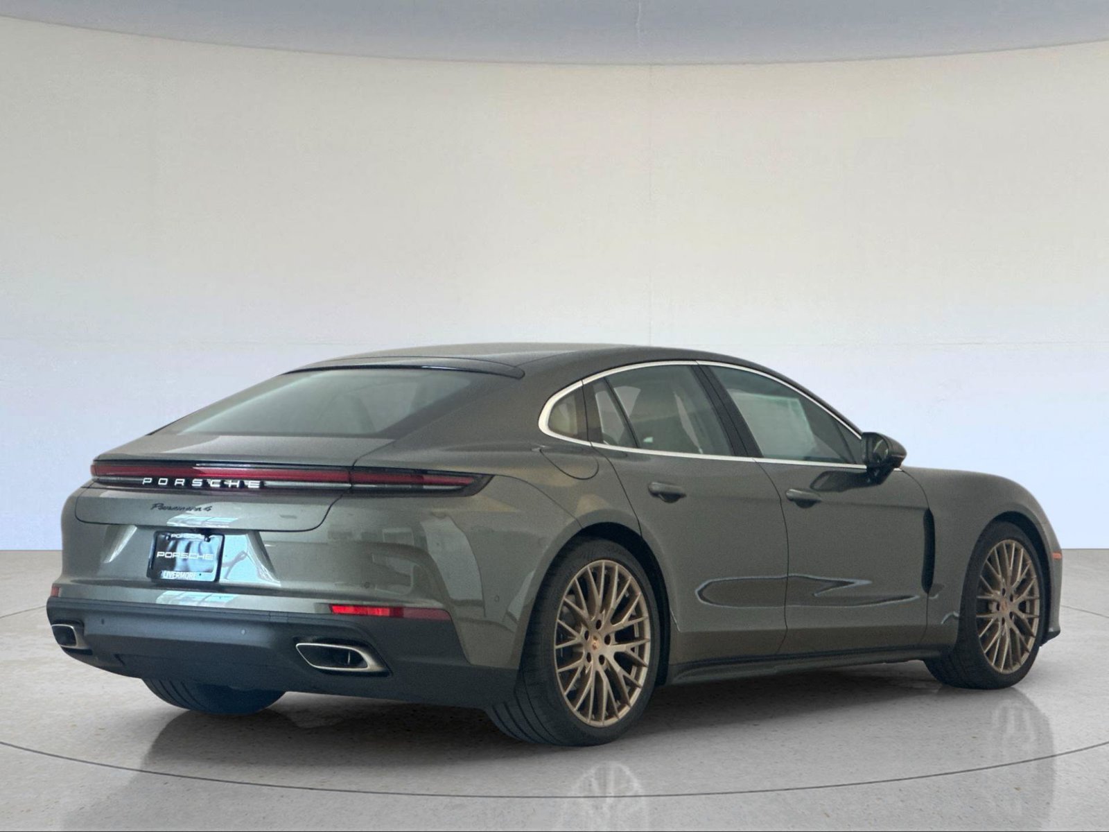 New 2026 Porsche Panamera 4 AWD/4WD image 8