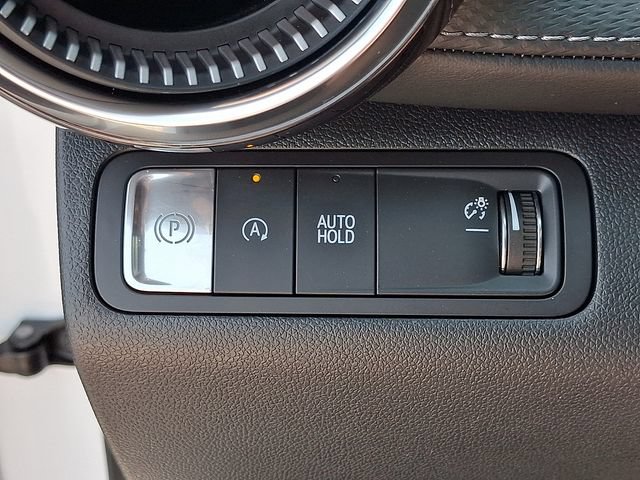 Used 2026 Chevrolet Equinox LT FWD image 25