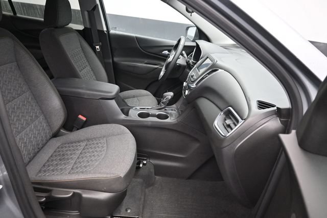 Used 2023 Chevrolet Equinox LT AWD/4WD image 9
