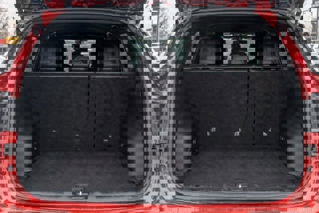 Used 2025 Jeep Compass Limited image 14