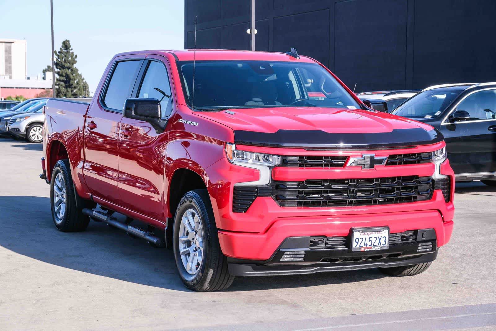 Used 2023 Chevrolet Silverado 1500 RST RWD image 3
