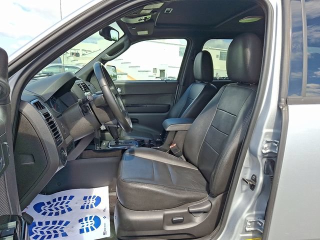 Used 2011 Ford Escape Limited w/ 302A Rapid Spec Order Code FWD image 13