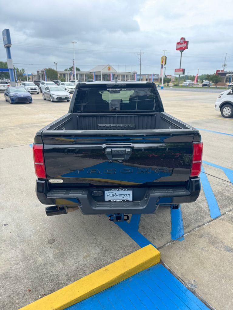 Used 2025 Toyota Tacoma SR5 RWD image 6