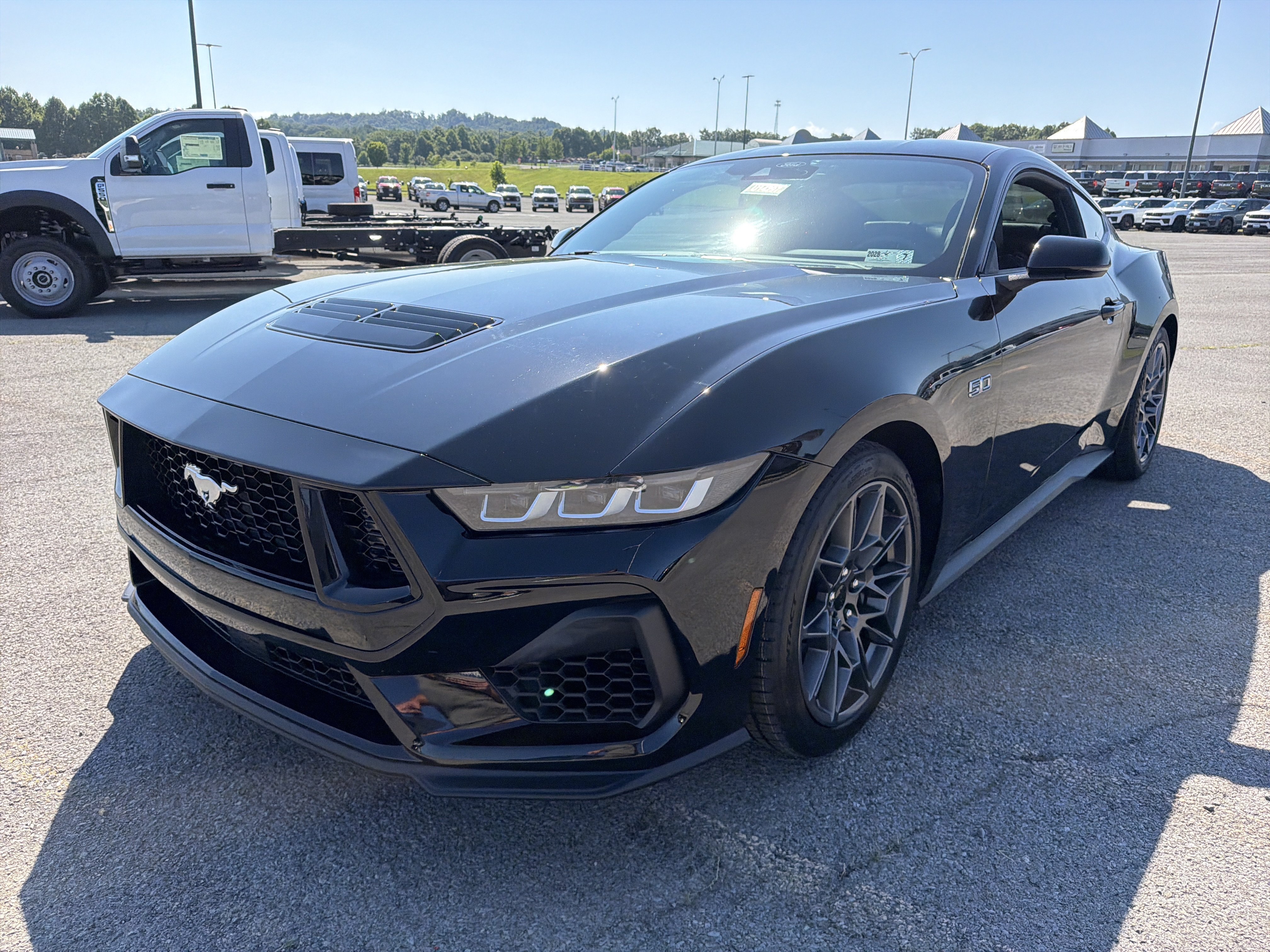 Used 2024 Ford Mustang GT Premium w/ GT Performance Package RWD image 10