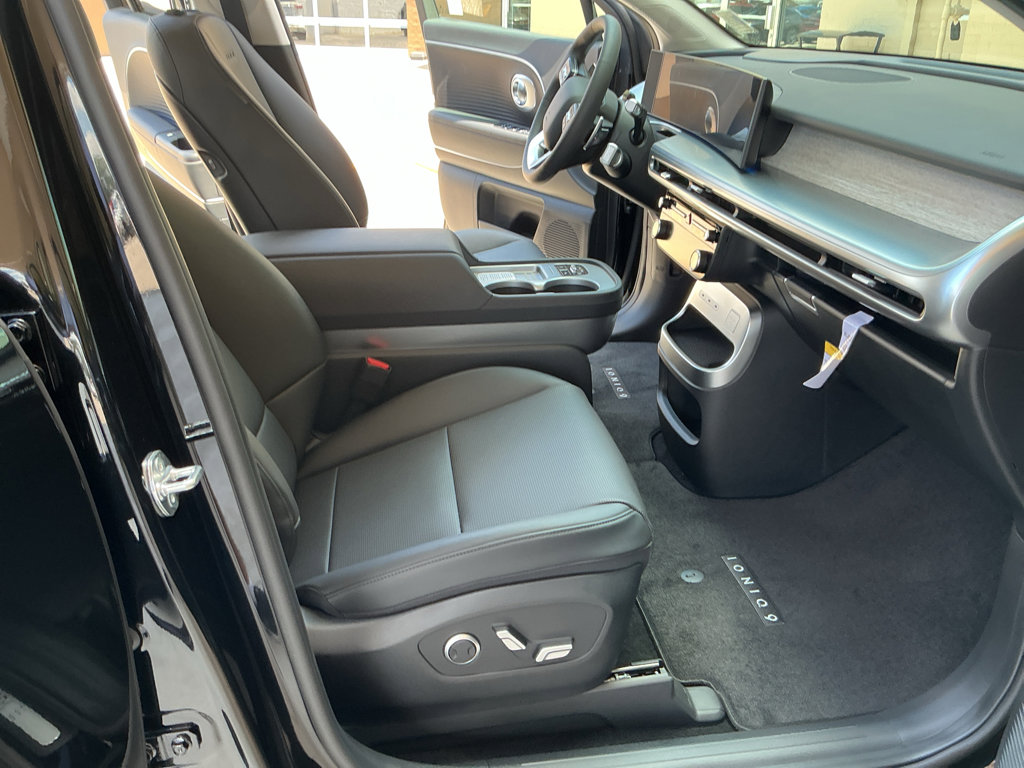 New 2026 Hyundai Ioniq 9 SEL image 14