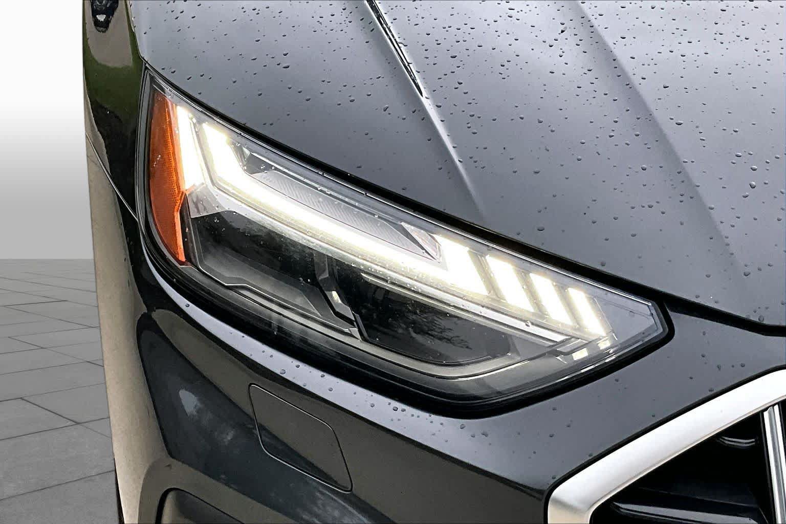 Used 2021 Audi Q5 Prestige AWD/4WD image 29
