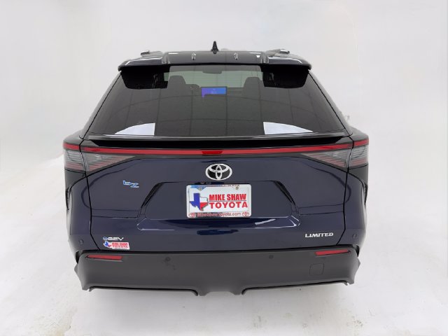 New 2027 Toyota bZ FWD image 39