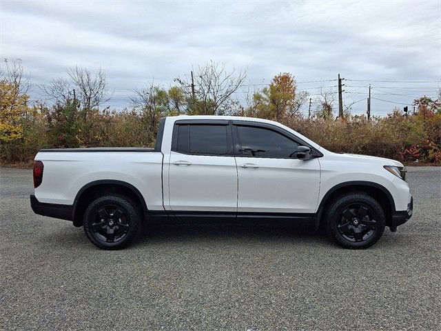Certified 2025 Honda Ridgeline Black Edition image 7