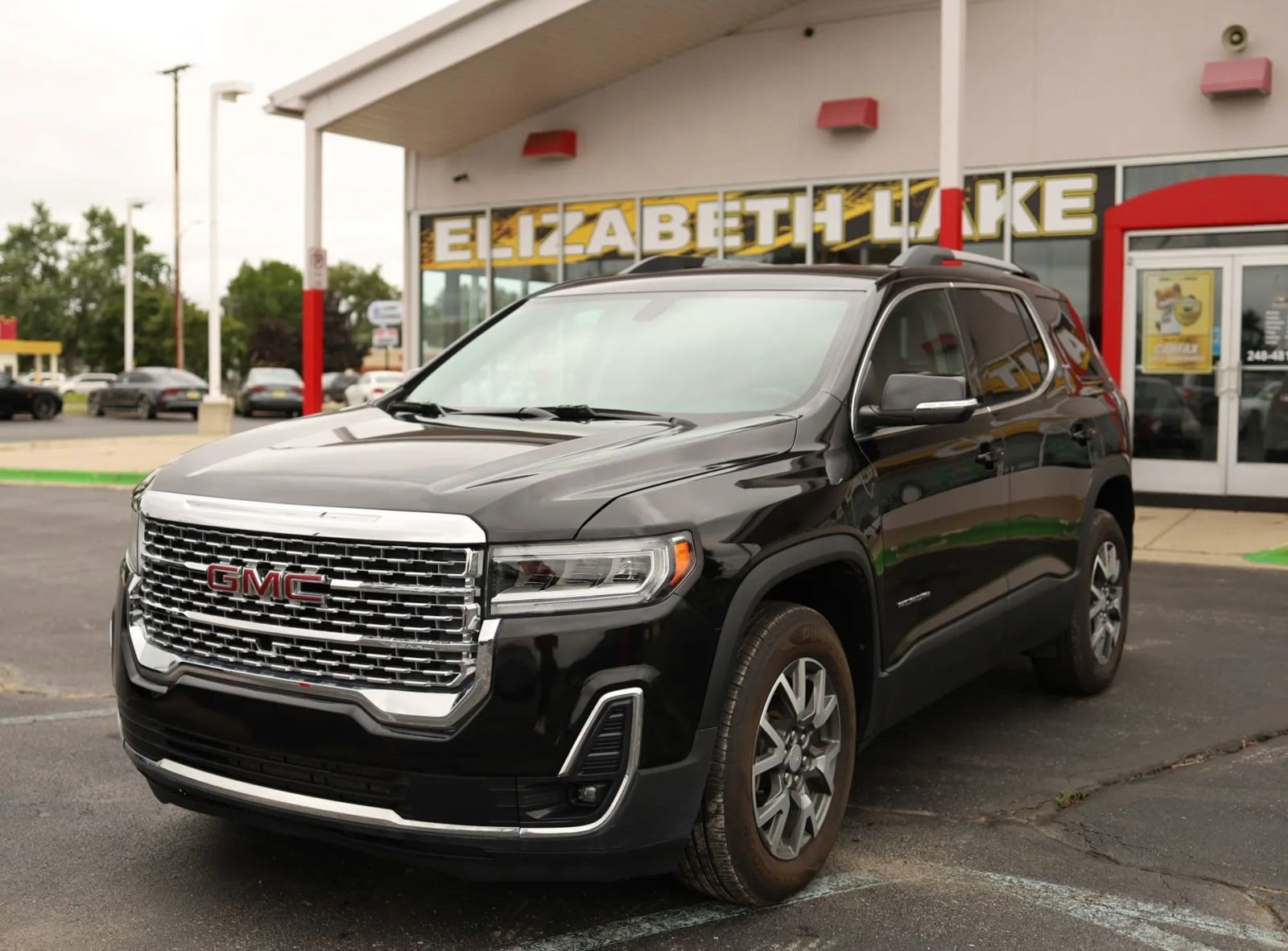 Used 2020 GMC Acadia SLE w/ Driver Convenience Package