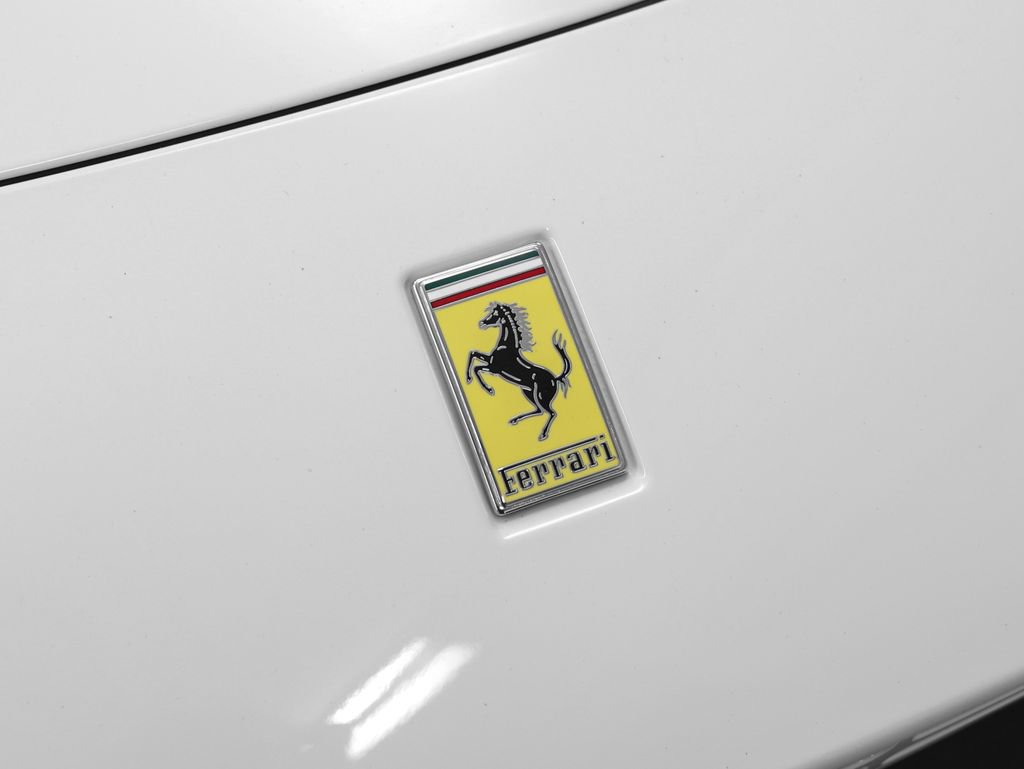 Certified 2023 Ferrari Roma image 11