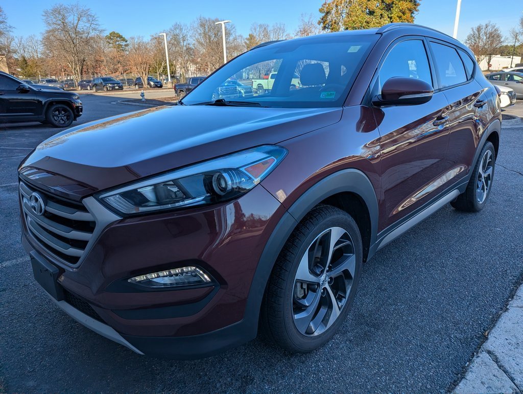 Used 2017 Hyundai Tucson Sport image 4