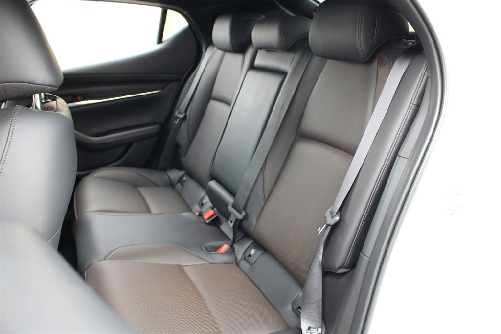 New 2026 MAZDA MAZDA3 2.5 S Hatchback w/ Premium Pkg image 18