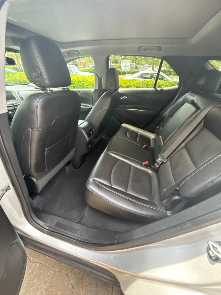 Used 2021 Chevrolet Equinox LT FWD image 19
